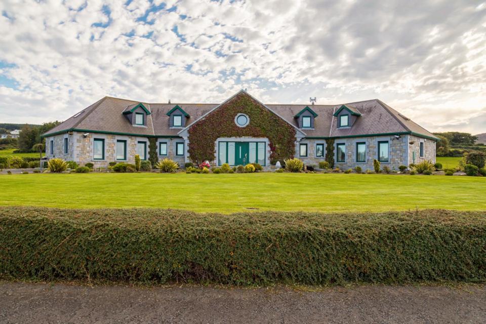 Like Walking Into A Fantastic Novel At Inishowen House Rashenny Экстерьер фото