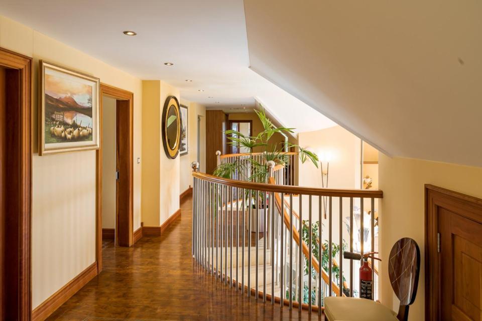 Like Walking Into A Fantastic Novel At Inishowen House Rashenny Экстерьер фото